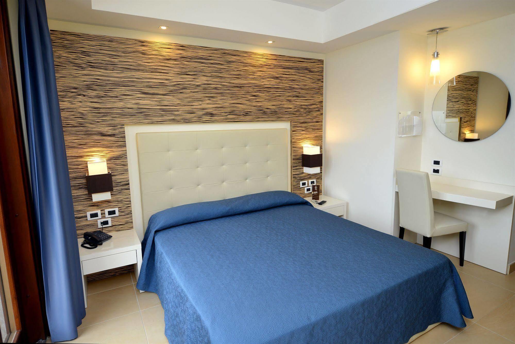 Prince Franklyn Hotel Santa Maria di Castellabate Exteriér fotografie